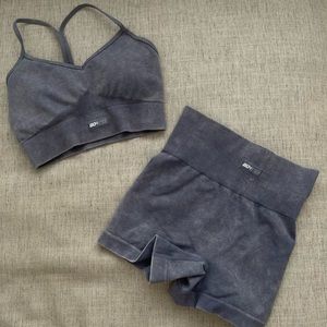 BO+TEE ACTIVEWEAR